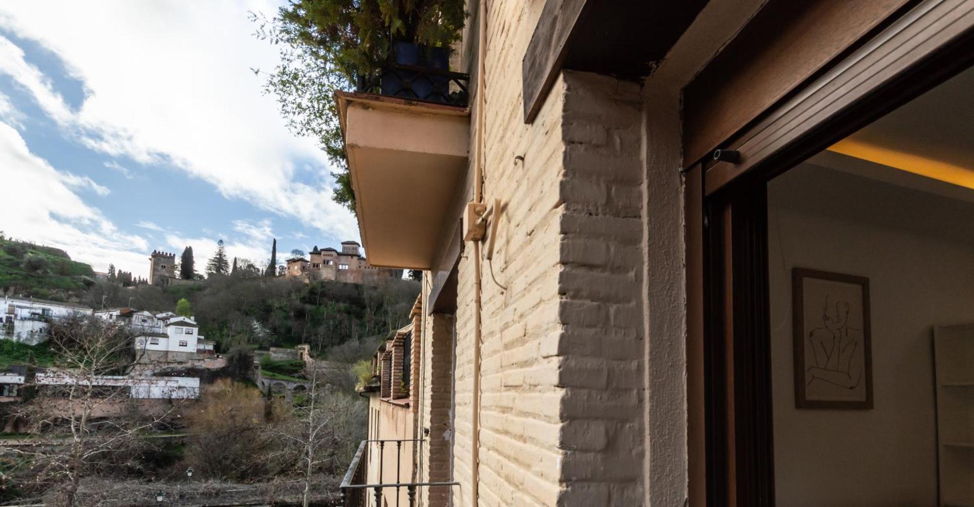 Apartamento para dos al lado de la Alhambra, en pleno centro Granada Exterior foto